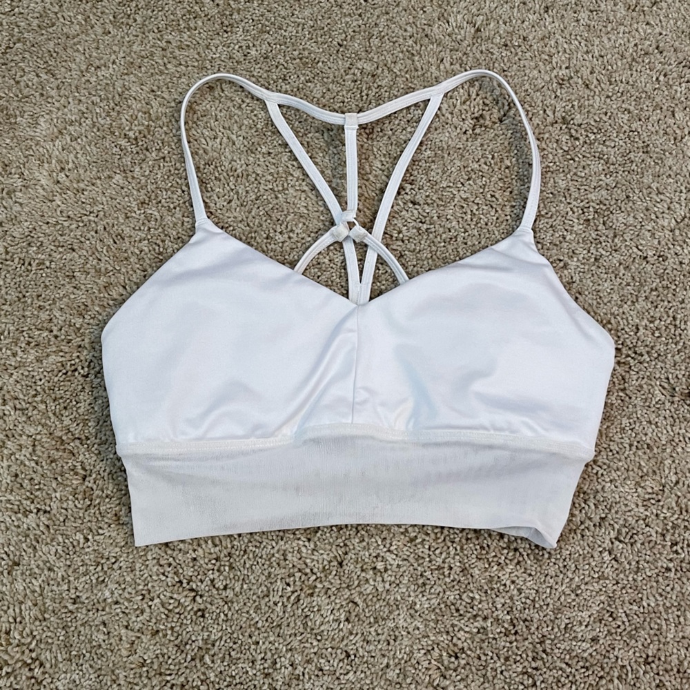 Alo Yoga Lavish Sports Bra